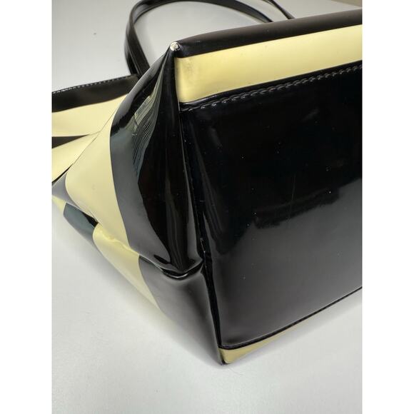 Kate Spade Penn Valley Sophie Tote Large Black Cream Patent PVC Top Handle Bag - Picture 7 of 11